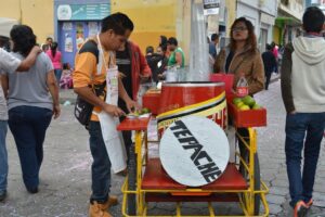Puesto ambulate de tepache en Atlixco